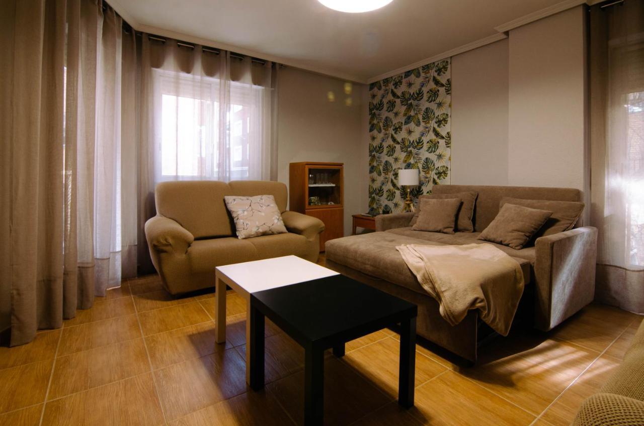 סלאמנקה Vut. Galeria Del Oeste מראה חיצוני תמונה